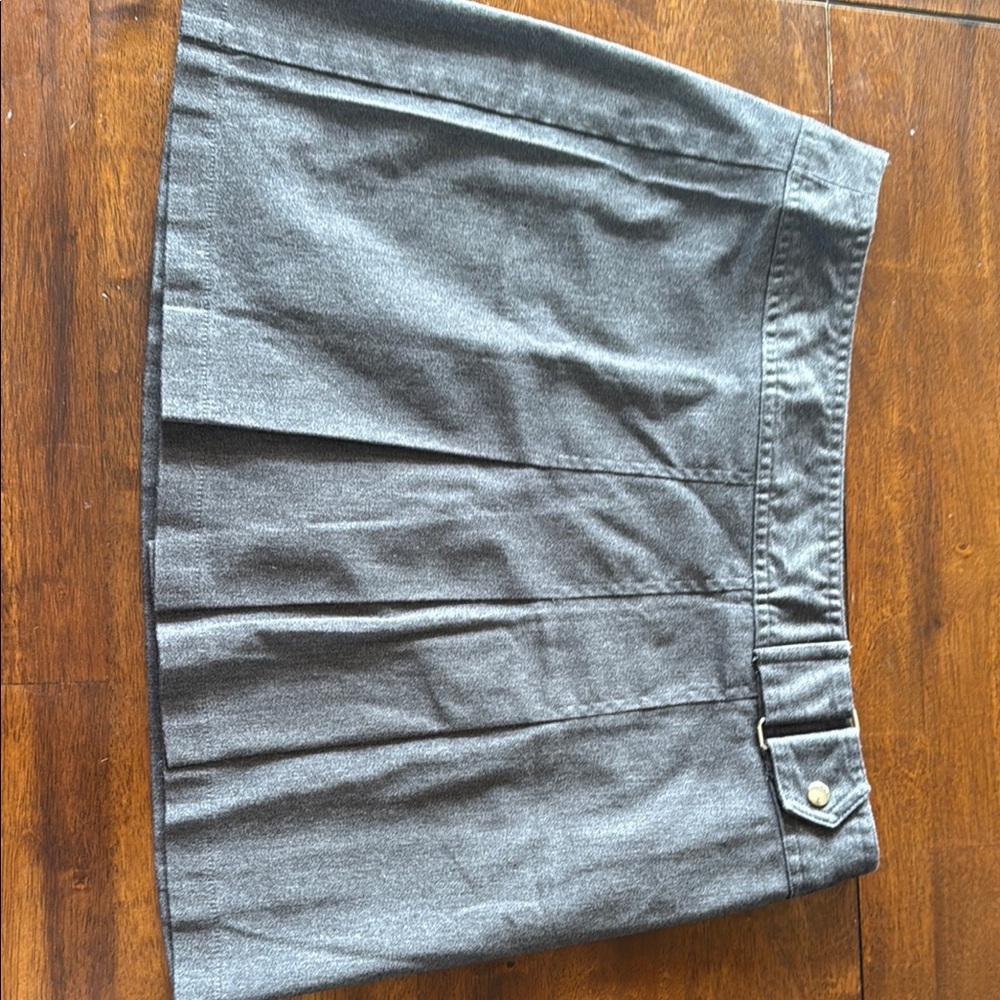 No Boundaries Gray Pleated A-Line Mini Skirt